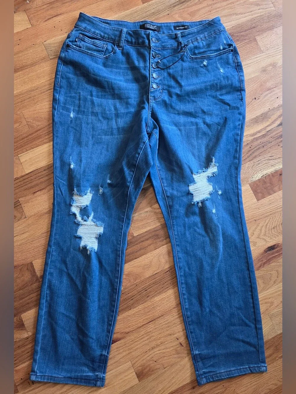 Judy Blue Boyfriend Blue Denim Jeans Button Fly Distressed Women's 18W NWOT